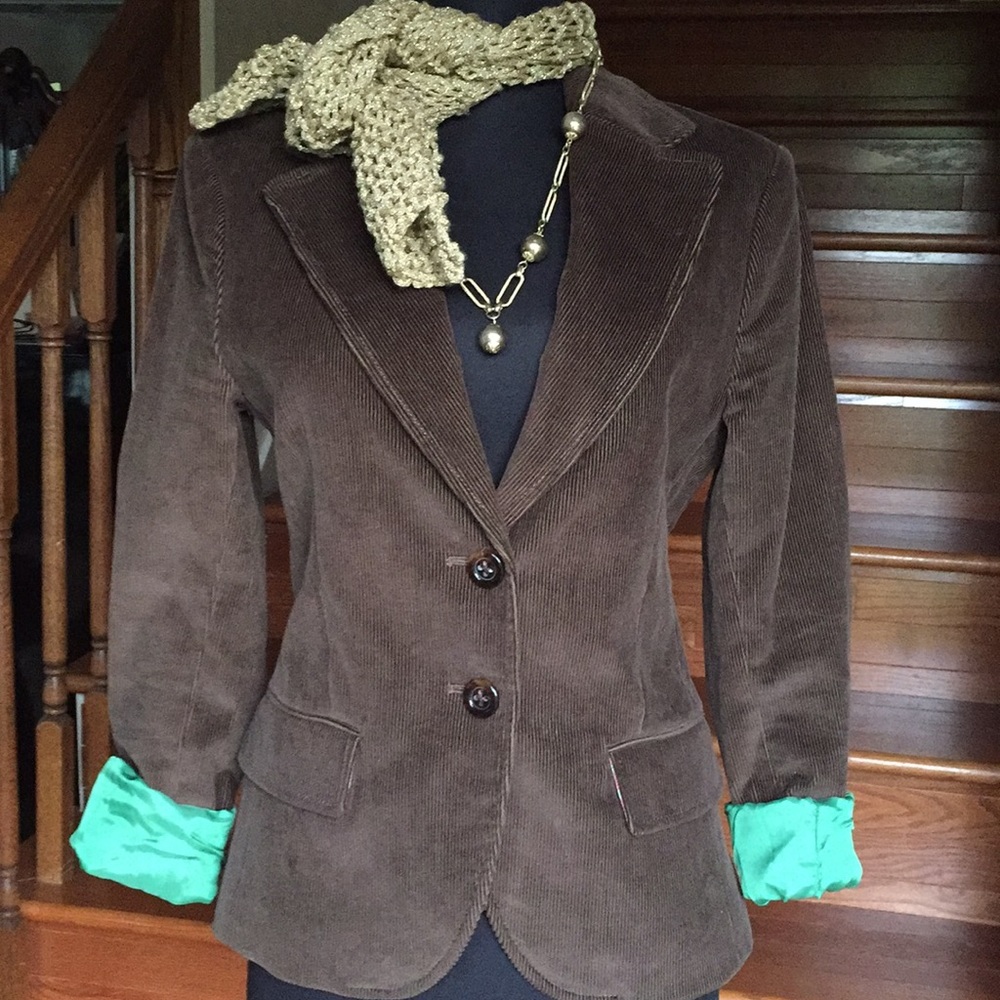 🥳🎊HOST PICK 9/20🎉Vineyard Vines Jacket🥳🎊